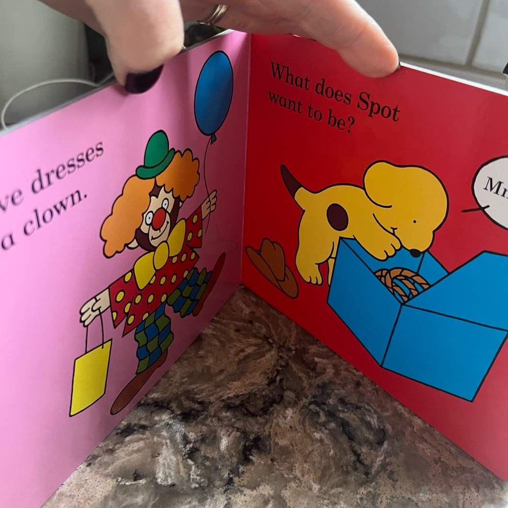 Spot's Halloween Book NEW - Picture 4 of 4